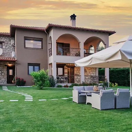 Elena Holiday home *